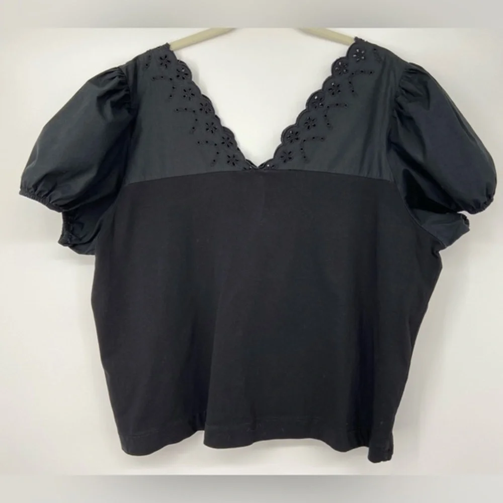 J Crew, Black Eyelet‎ Embroidered, Puff + short sleeve, cotton, size 2X